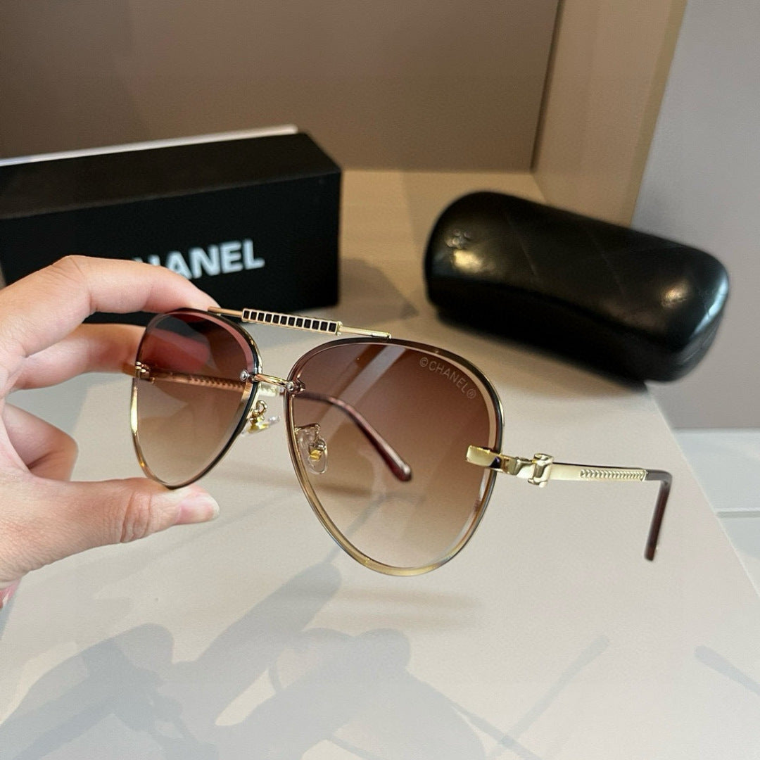 Chanel Fashion Gold Lens Sunglasses for Men & Women - 486683 - detail image 2