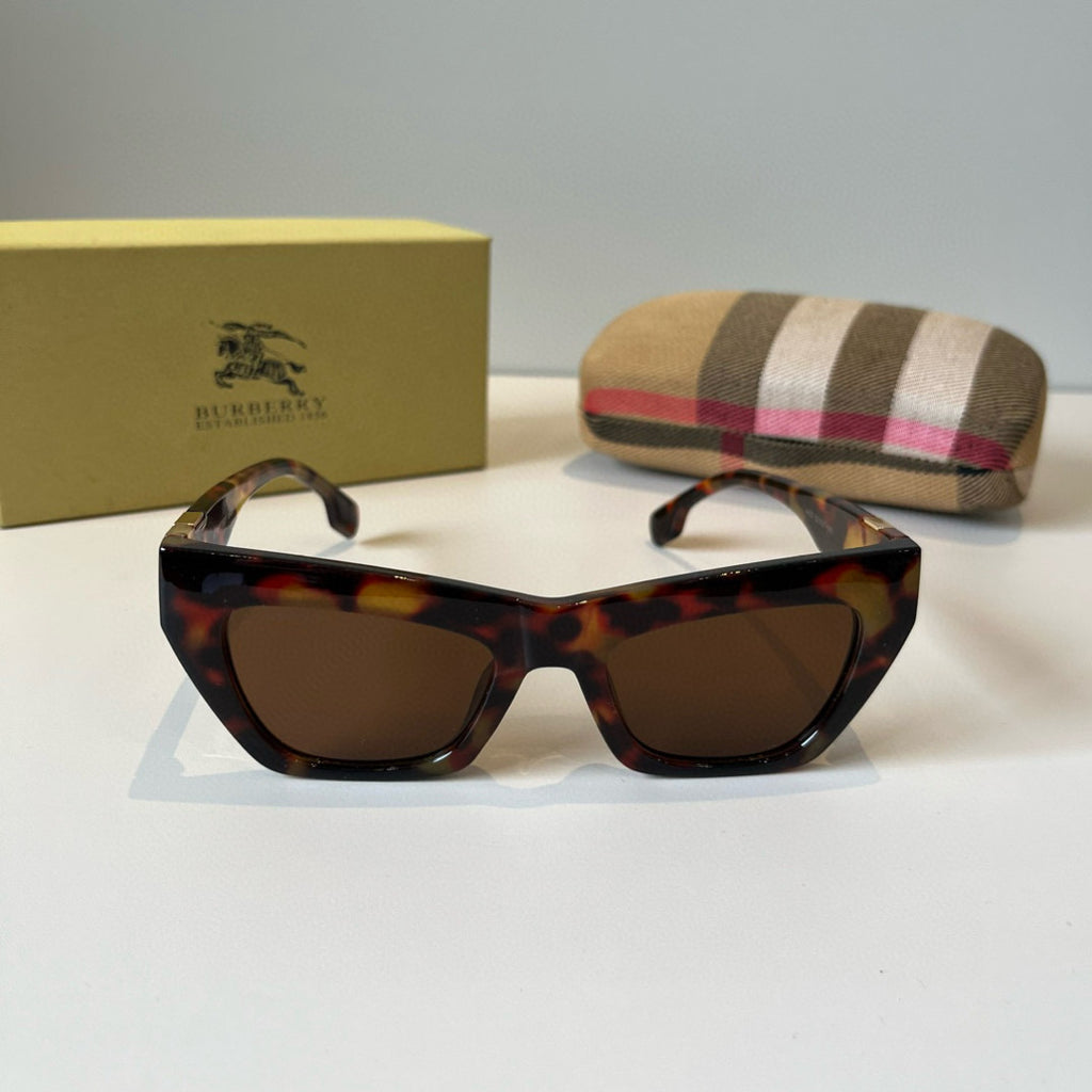 Burberry Fashion Black Lens Sunglasses for Men & Women - detail image 2