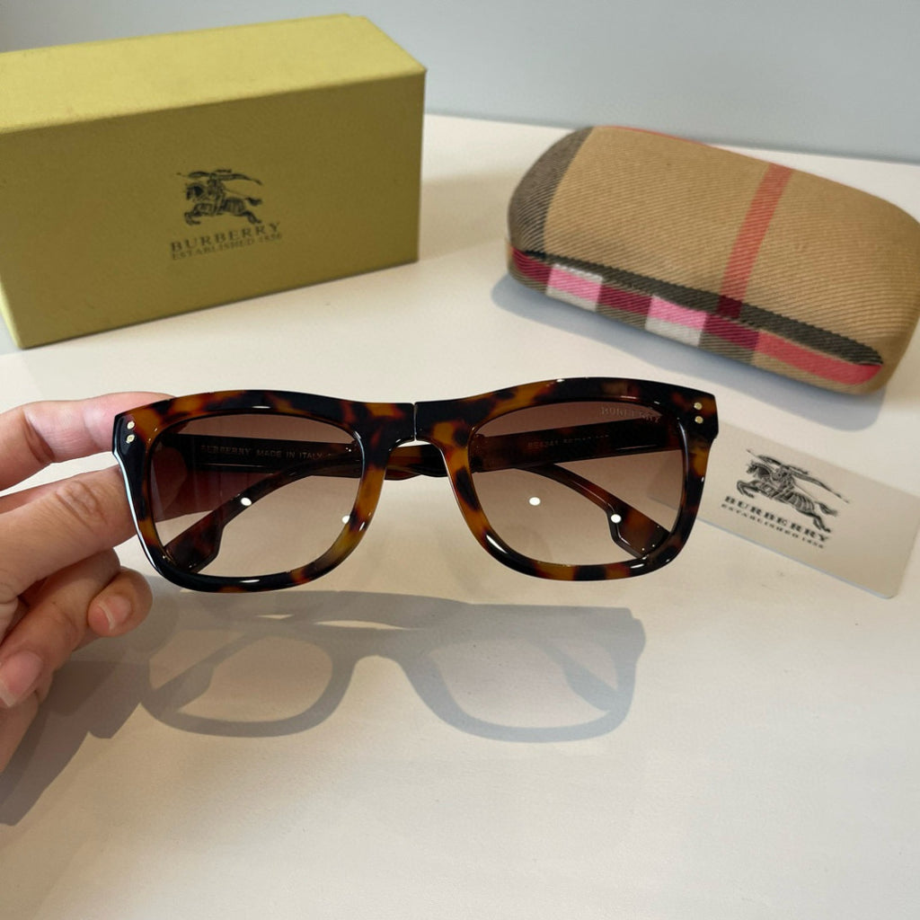 Burberry Folding Fashion Brown Lens Sunglasses for Men & Women - 399082 - detail image 6