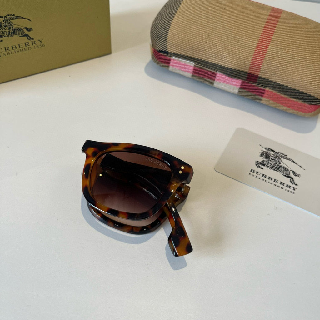 Burberry Folding Fashion Brown Lens Sunglasses for Men & Women - 399082 - detail image 8