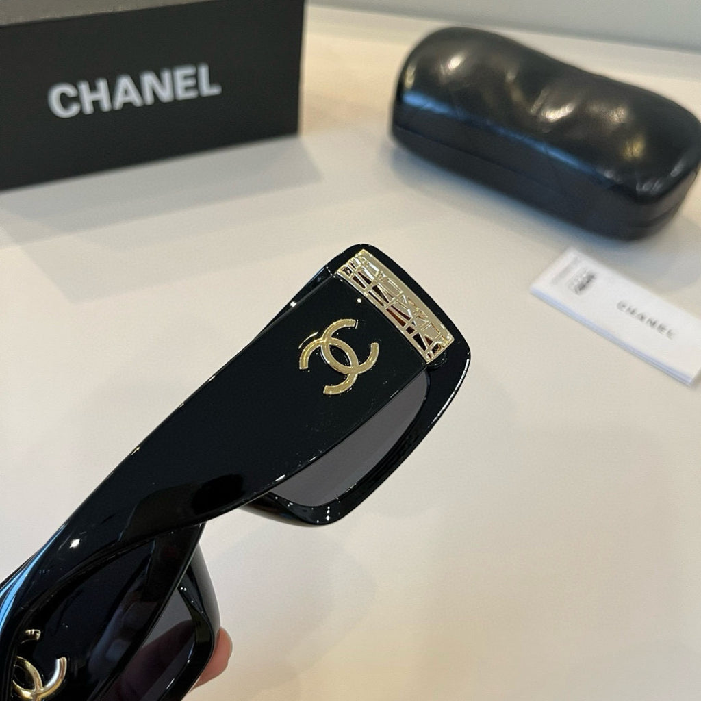 Chanel Fashion Black Lens Sunglasses for Men & Women - 448958 - detail image 6