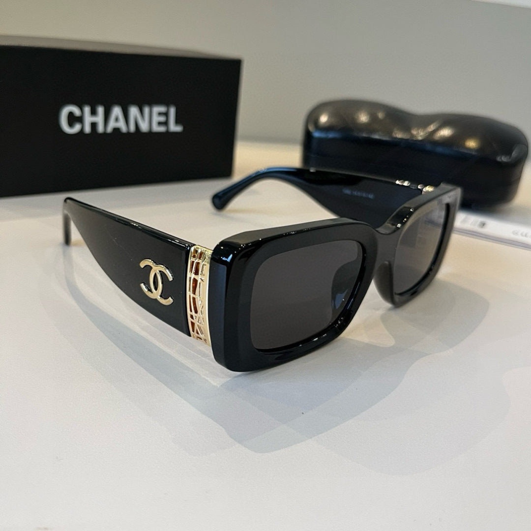 Chanel Fashion Black Lens Sunglasses for Men & Women - 448958
