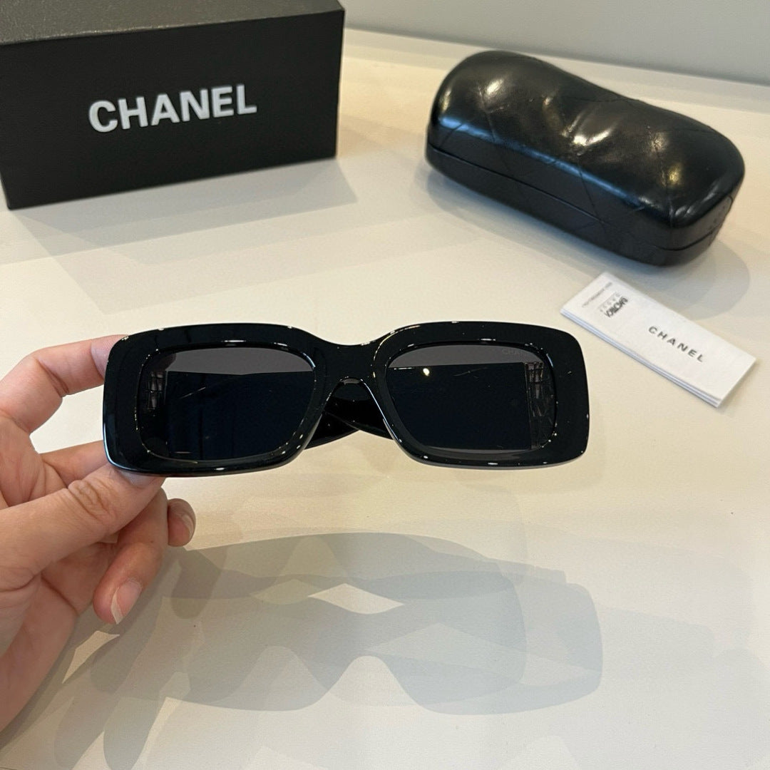 Chanel Fashion Black Lens Sunglasses for Men & Women - 448958 - detail image 8