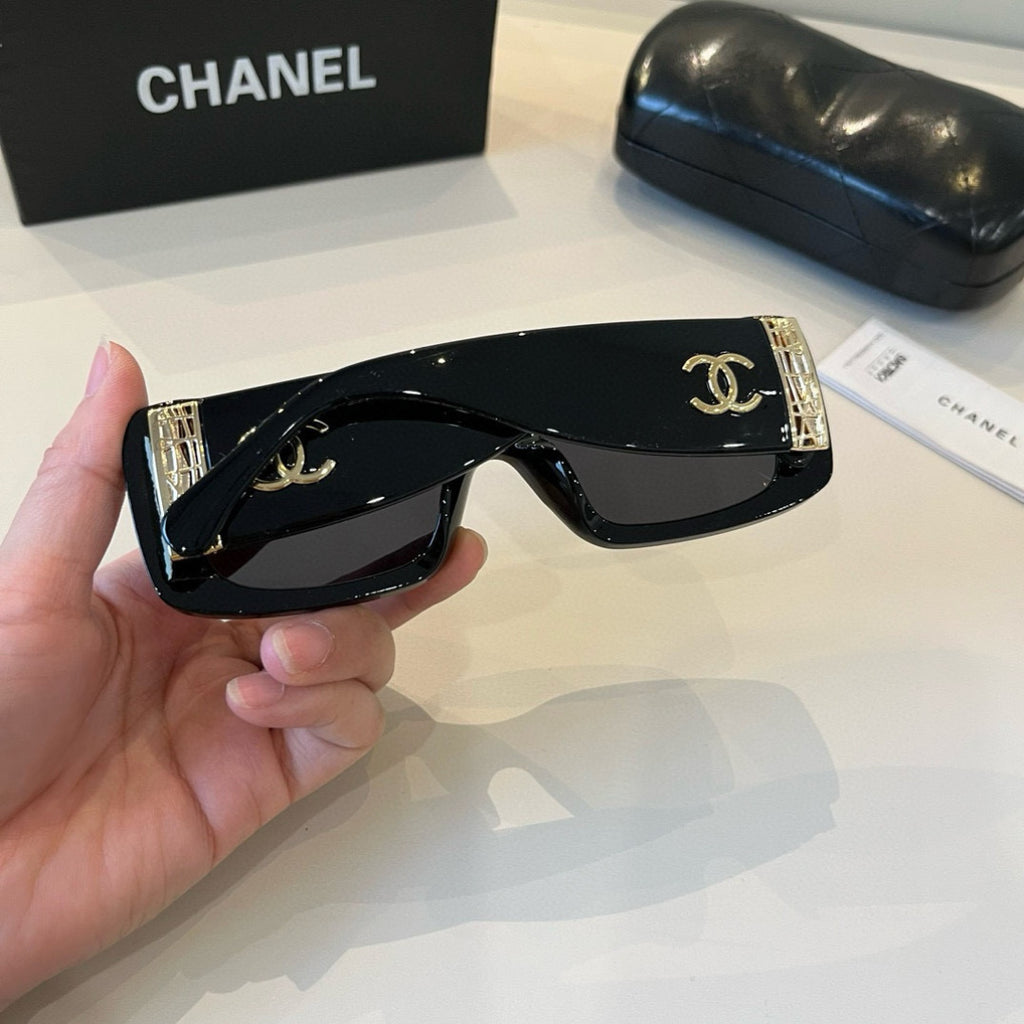 Chanel Fashion Black Lens Sunglasses for Men & Women - 448958 - detail image 5