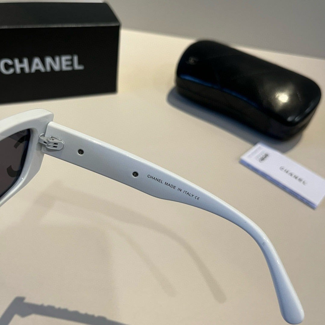 Chanel Fashion Silver Lens Sunglasses for Men & Women - 486547 - detail image 9
