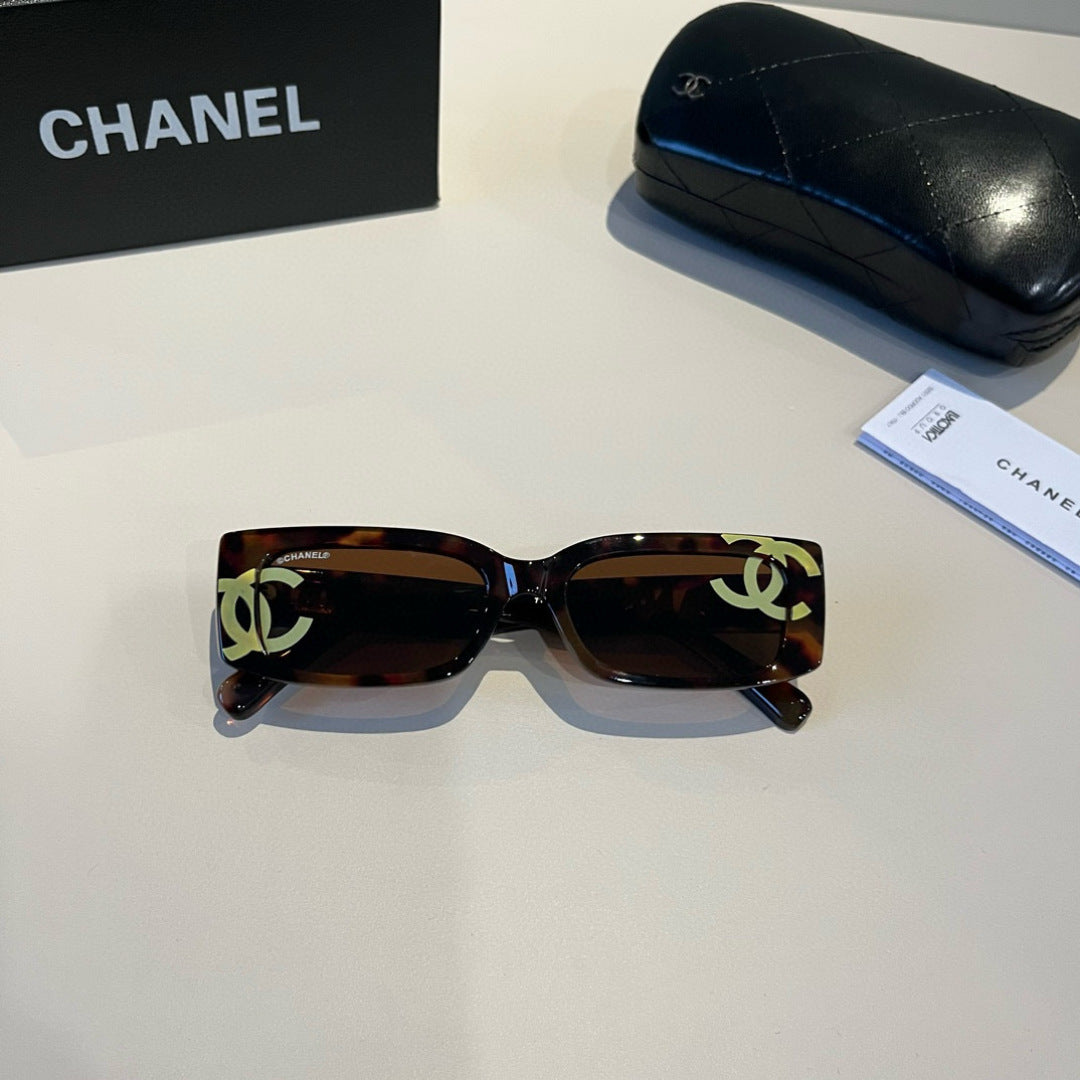 Chanel Fashion Black Lens Sunglasses for Men & Women - 486548 - detail image 8