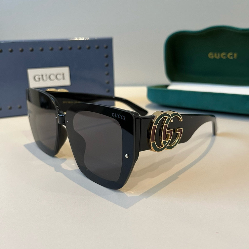 Gucci Oversized Black Lens Sunglasses for Men & Women - 486335 - detail image 3