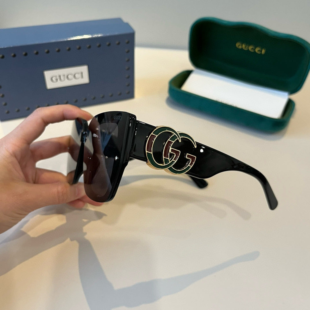 Gucci Oversized Black Lens Sunglasses for Men & Women - 486335 - detail image 4