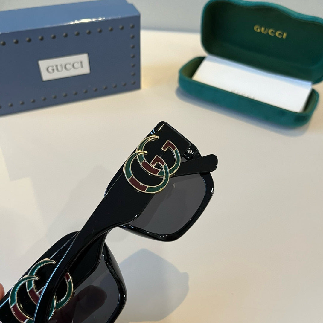 Gucci Oversized Black Lens Sunglasses for Men & Women - 486335 - detail image 6