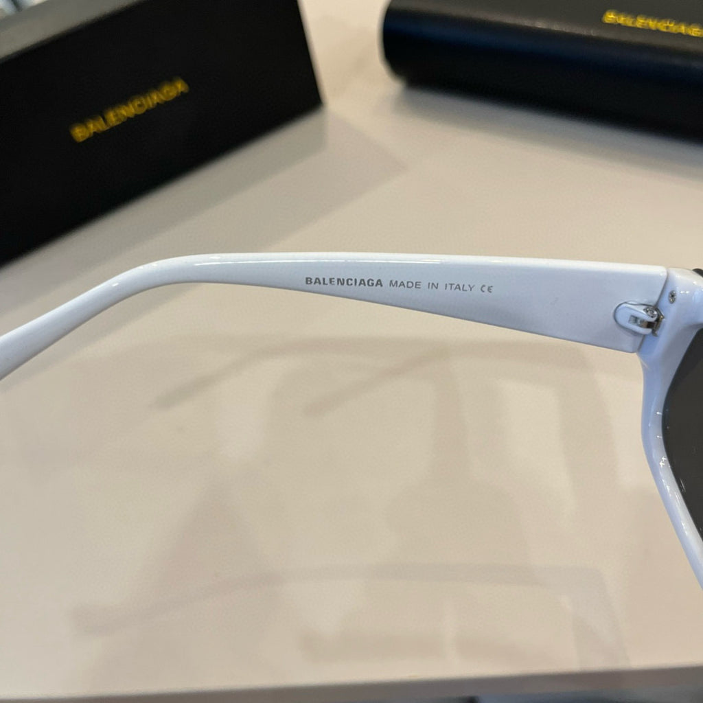 Balenciaga Rectangular Silver Lens Sunglasses for Men & Women - 372340 - detail image 8