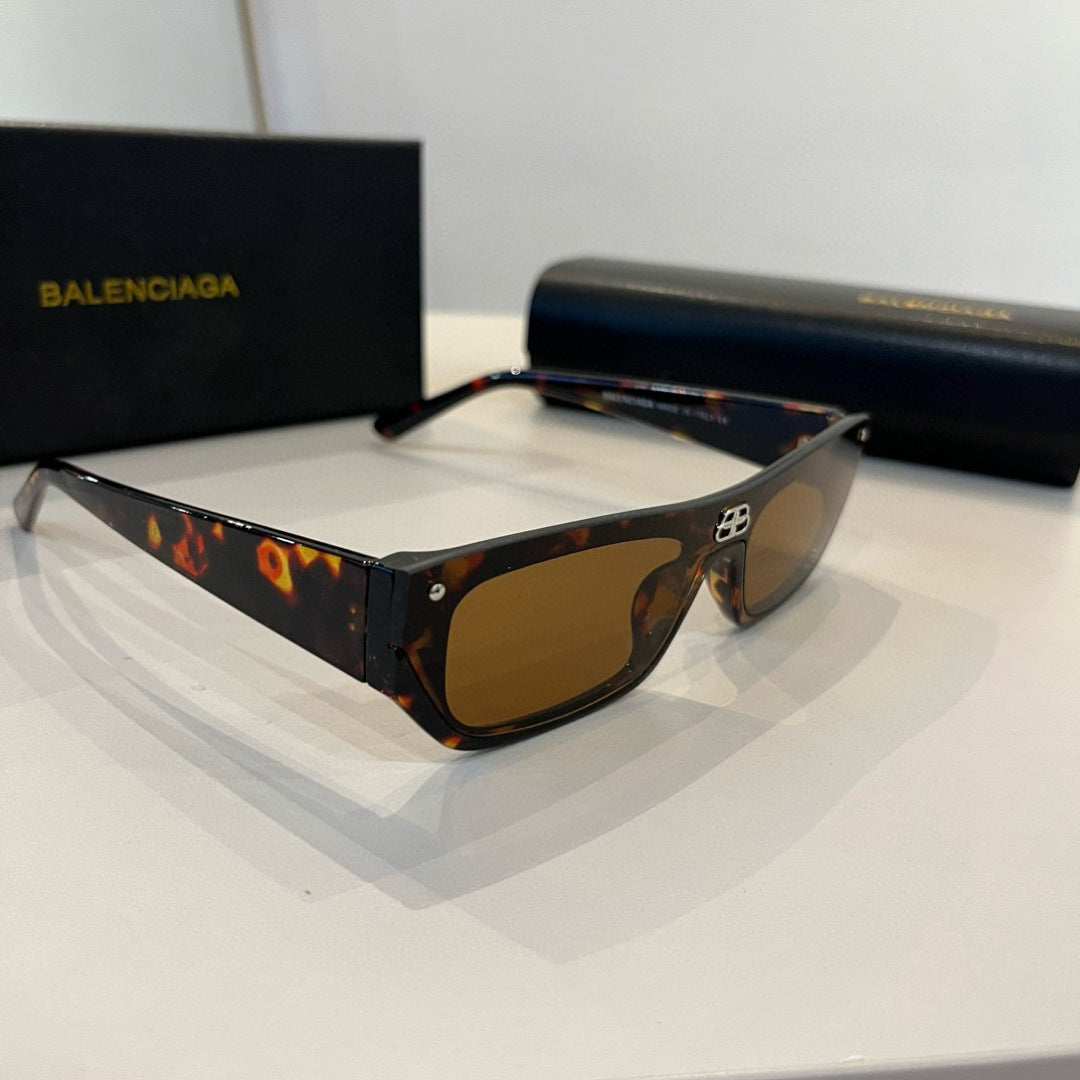 Balenciaga Rectangular Brown Lens Sunglasses for Men & Women - 487545