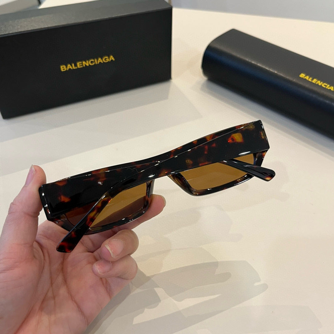 Balenciaga Rectangular Brown Lens Sunglasses for Men & Women - 487545 - detail image 7
