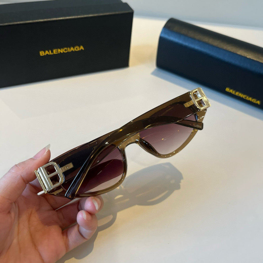 Balenciaga Rectangular Brown Lens Sunglasses for Men & Women - 372342 - detail image 6