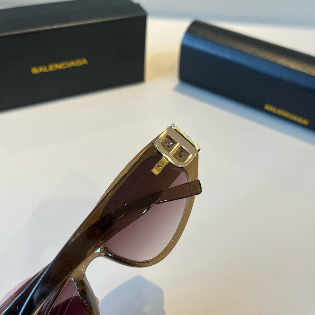 Balenciaga Rectangular Brown Lens Sunglasses for Men & Women - 372342 - detail image 7