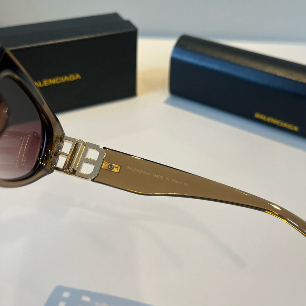 Balenciaga Rectangular Brown Lens Sunglasses for Men & Women - 372342 - detail image 4