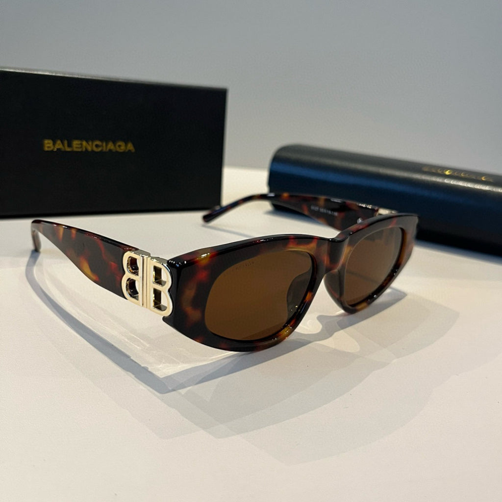 Balenciaga Rectangular Black Lens Sunglasses for Men & Women - 372343