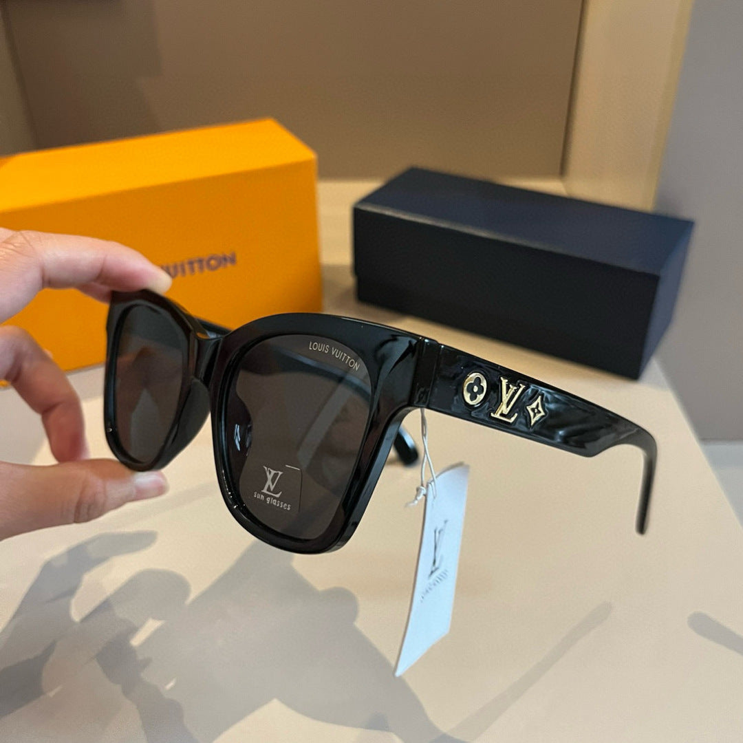 Louis Vuitton Metal Fashion Gold Lens Sunglasses for Men & Women - 448587 - detail image 4