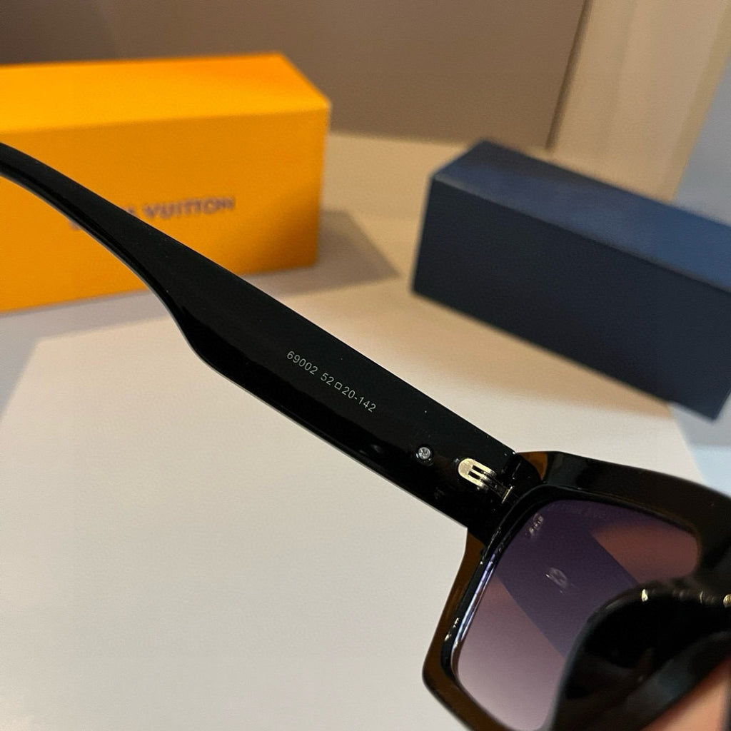 Louis Vuitton Metal Fashion Gold Lens Sunglasses for Men & Women - 431146 - detail image 9