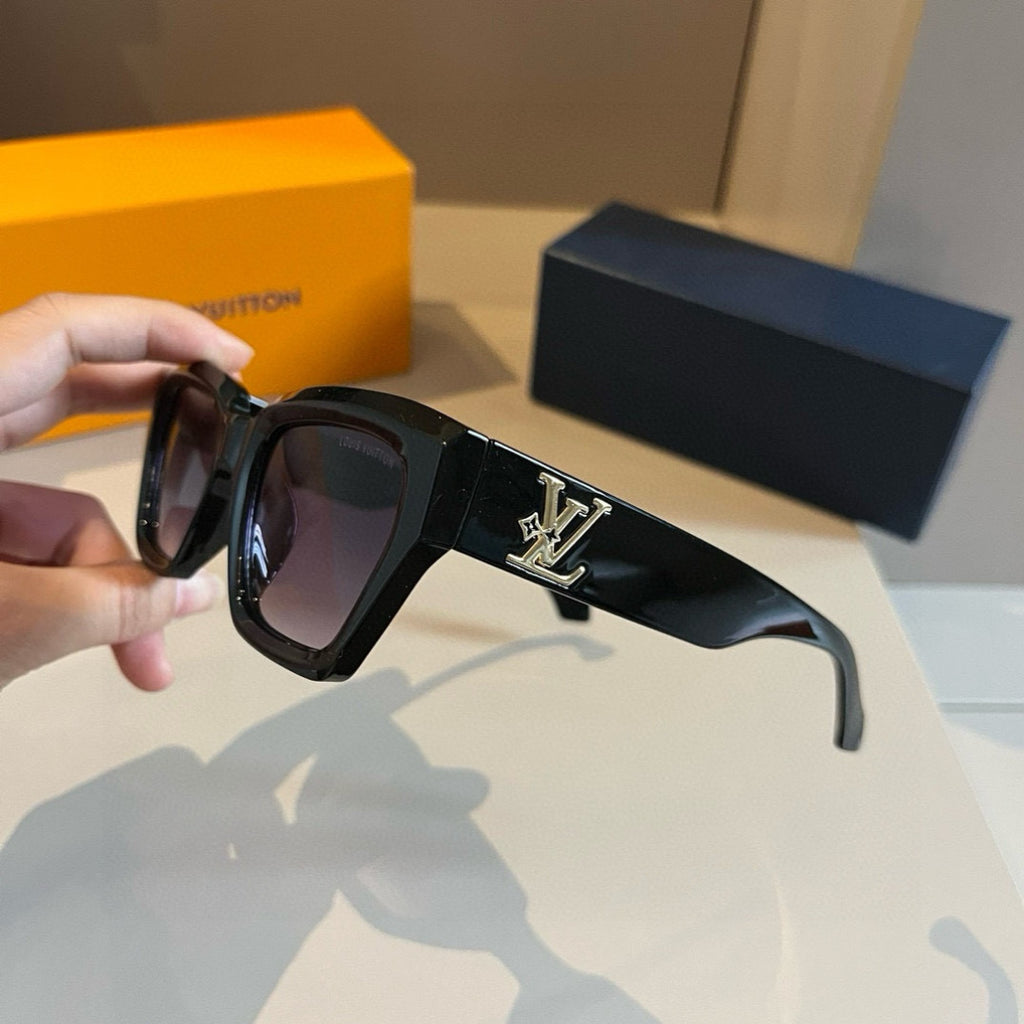 Louis Vuitton Metal Fashion Gold Lens Sunglasses for Men & Women - 431146 - detail image 4