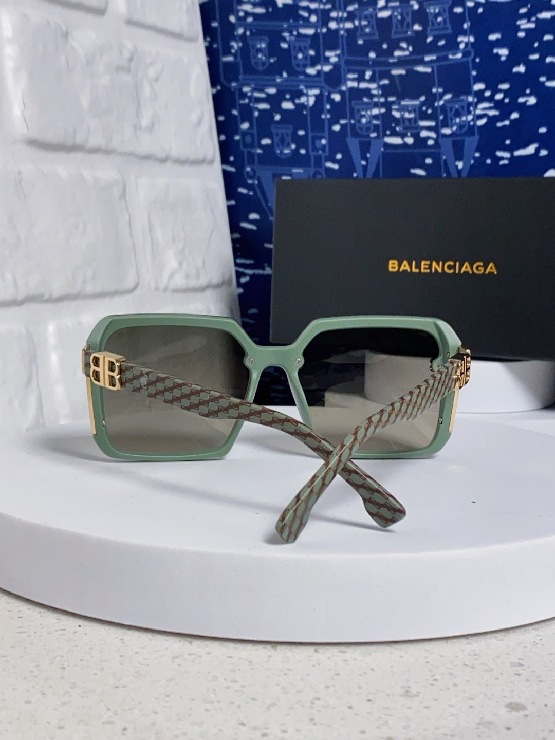 Balenciaga Square Gray Lens Sunglasses for Men & Women - 867209 - detail image 3