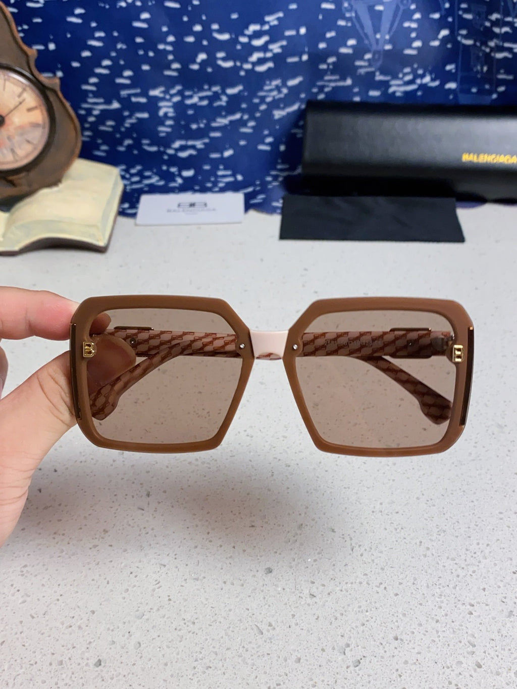Balenciaga Square Red Lens Sunglasses for Men & Women - 158571 - detail image 4