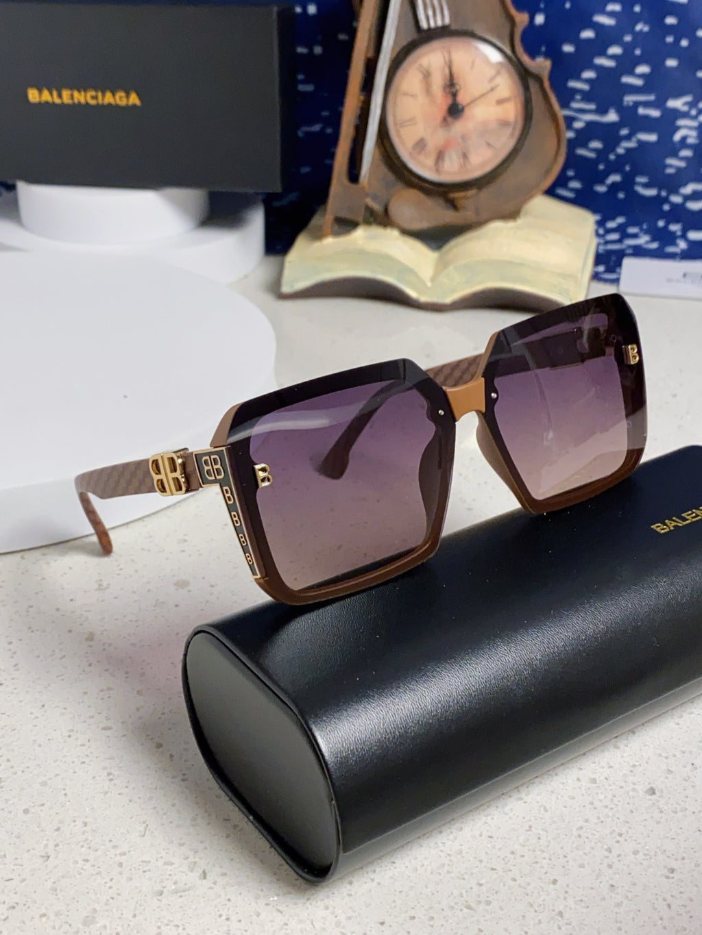 Balenciaga Square Gray Lens Sunglasses for Men & Women - 416113 - detail image 9