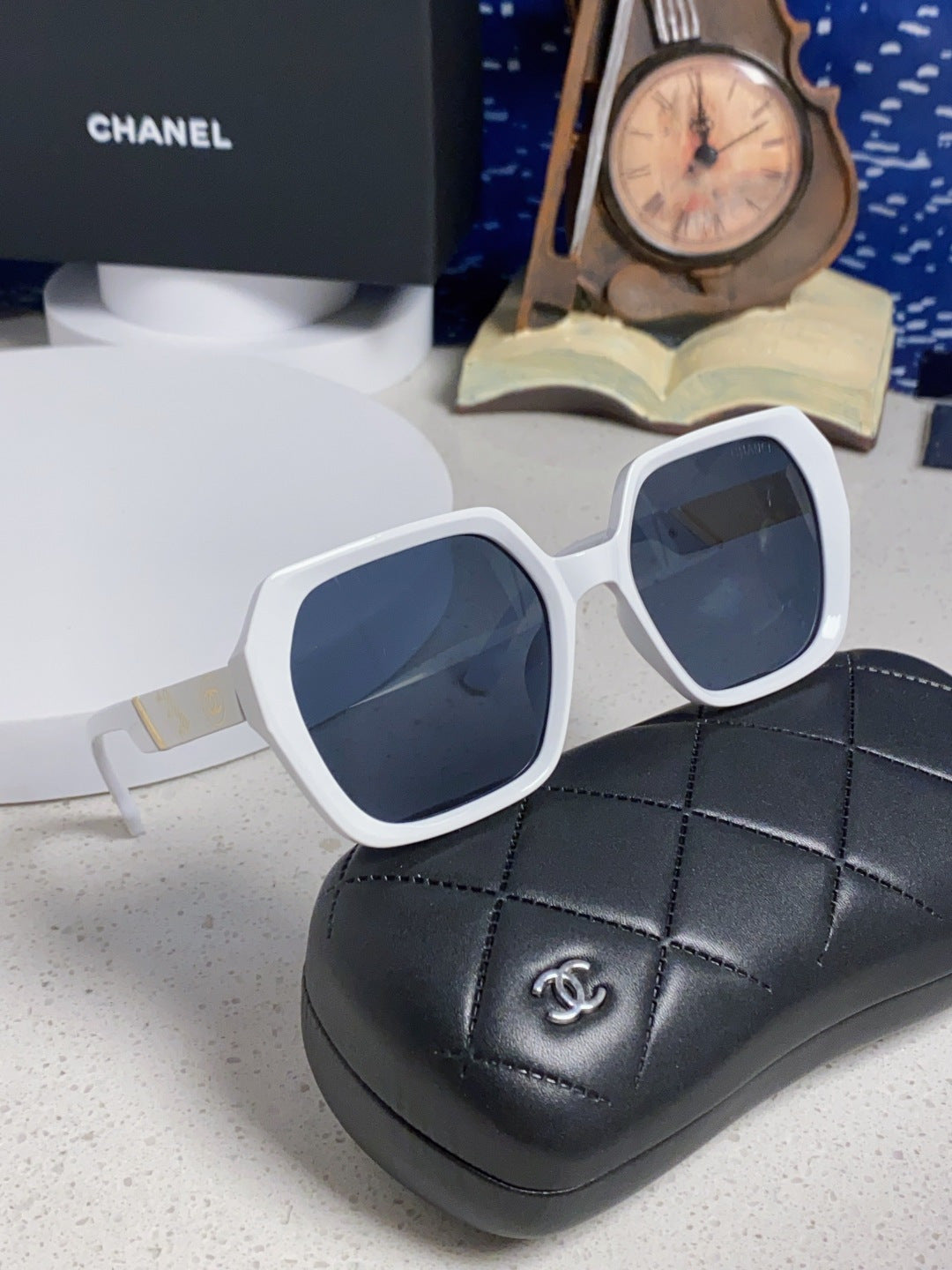 Chanel Polarized Square Black Lens Sunglasses for Women - 431661 - detail image 9