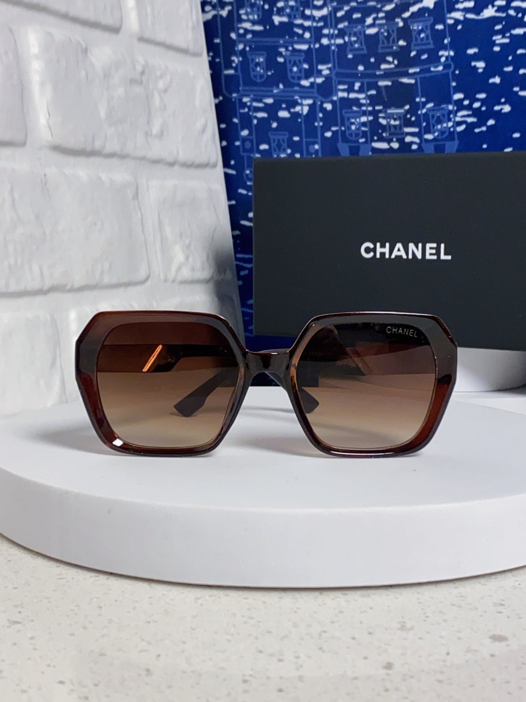 Chanel Polarized Square Red Lens Sunglasses for Women - detail image 2