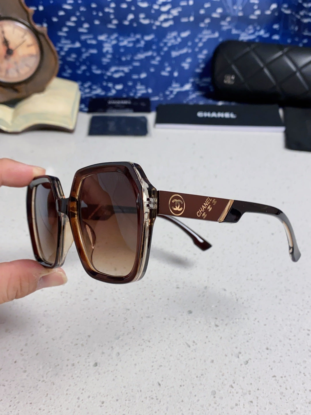 Chanel Polarized Square Red Lens Sunglasses for Women - detail image 6