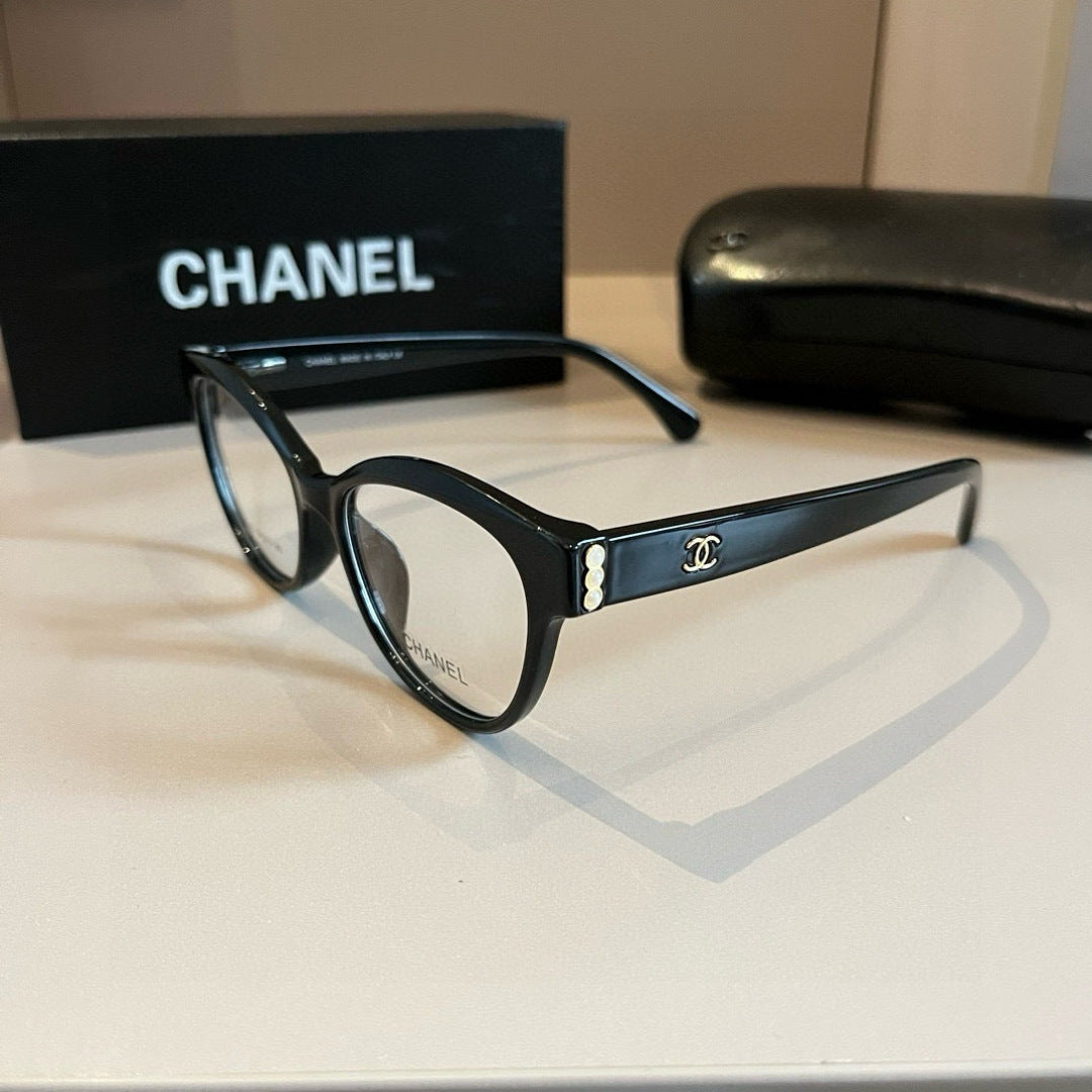 Chanel Cat-Eye Silver Lens Sunglasses for Men & Women - 465086 - detail image 6