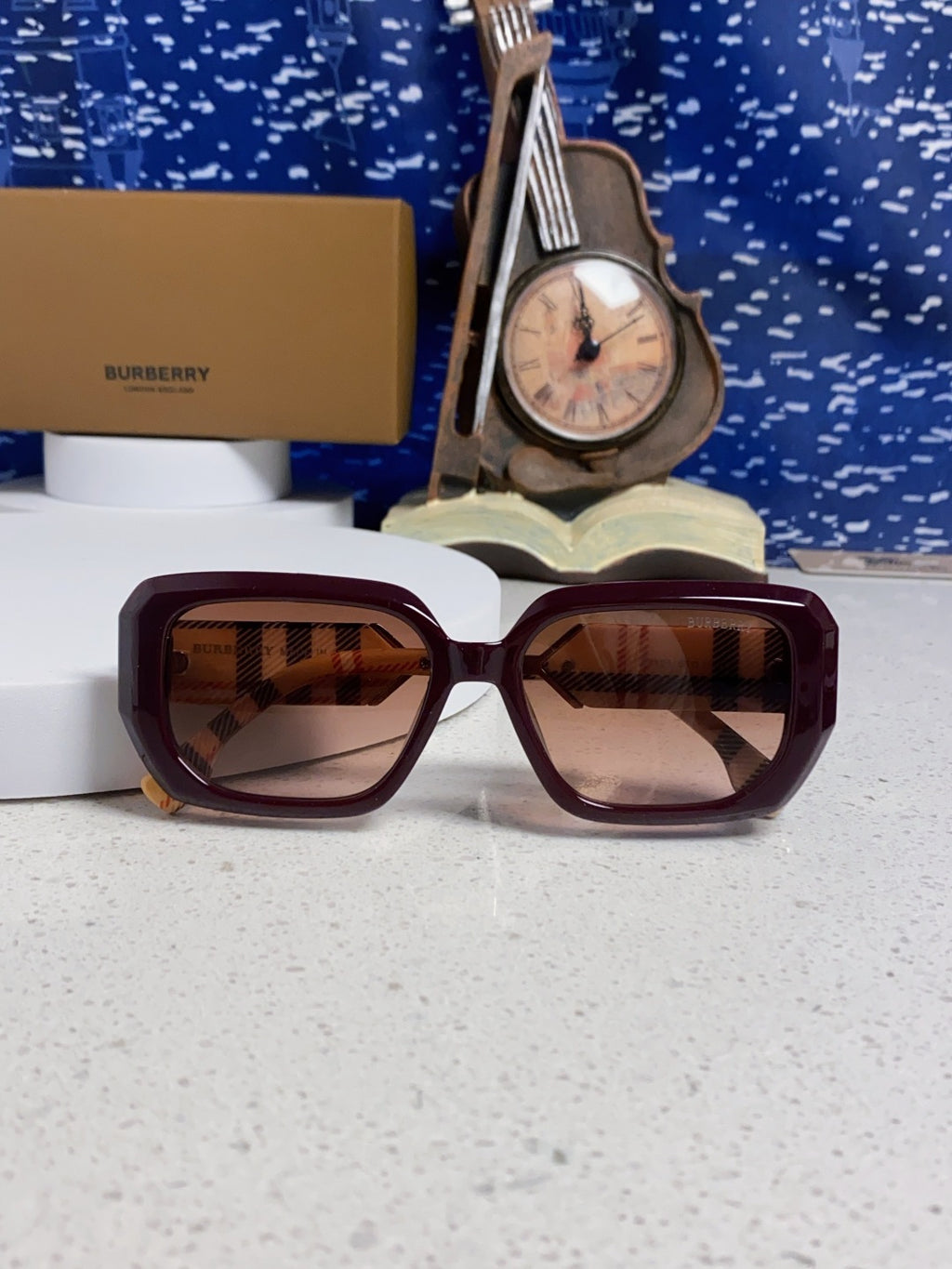 Burberry Rectangular Red Lens Sunglasses for Men & Women - 487410 - detail image 9
