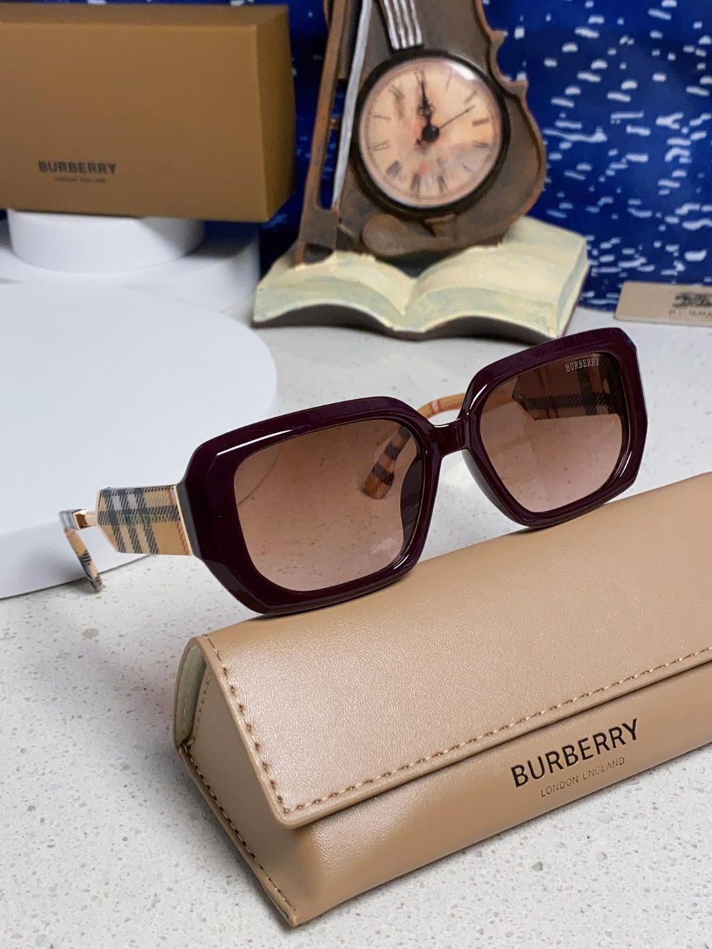 Burberry Rectangular Red Lens Sunglasses for Men & Women - 487410 - detail image 10