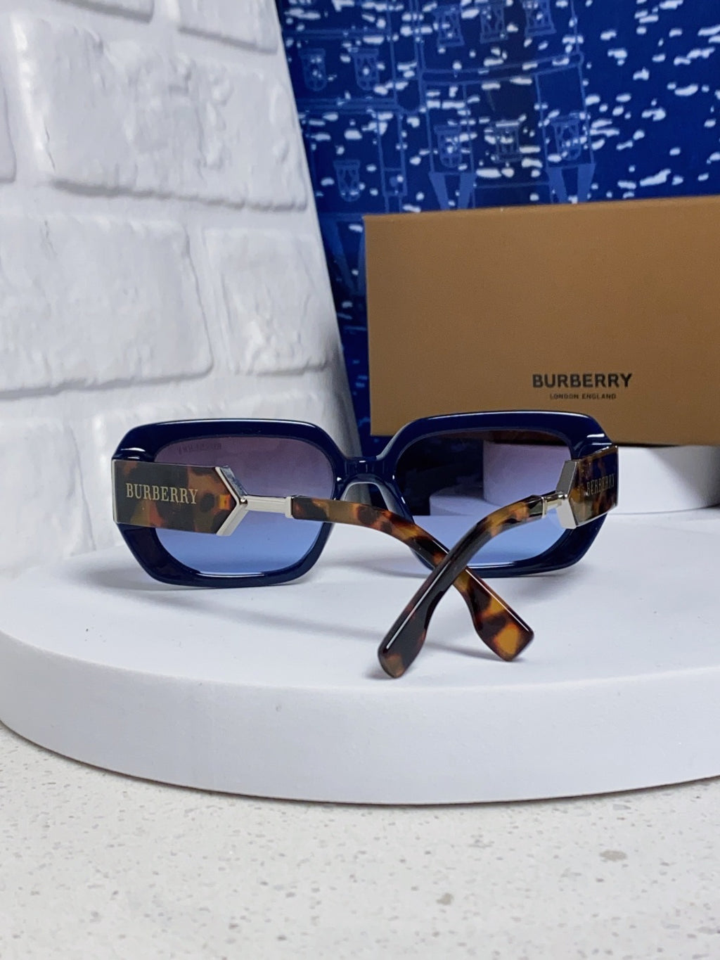 Burberry Rectangular Black Lens Sunglasses for Men & Women - 487412 - detail image 2