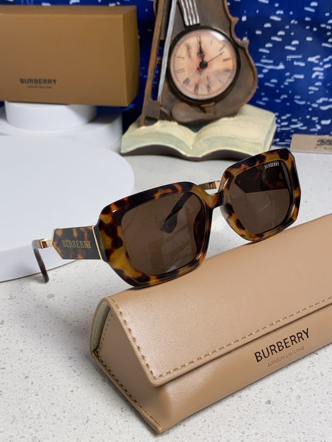 Burberry Rectangular Red Lens Sunglasses for Men & Women - detail image 10