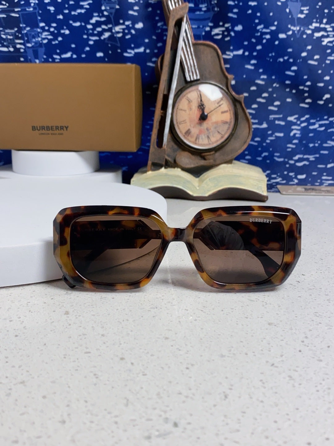 Burberry Rectangular Red Lens Sunglasses for Men & Women - detail image 9