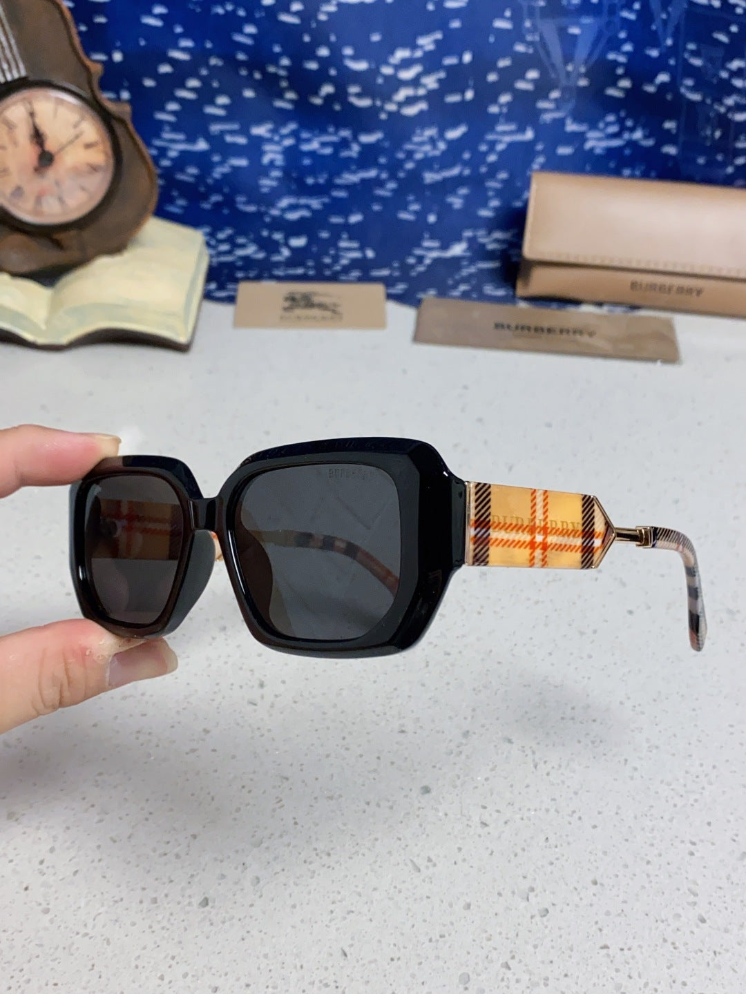 Burberry Rectangular Black Lens Sunglasses for Men & Women - detail image 6
