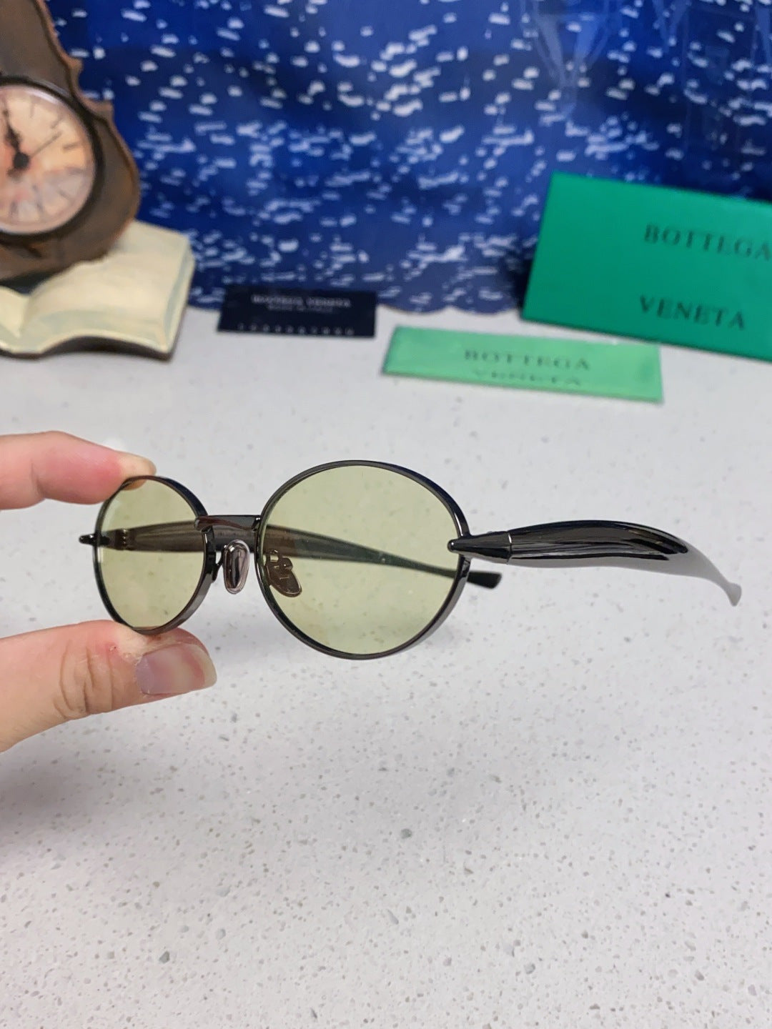 Bottega Veneta BV1386 Oval Silver Lens Sunglasses for Men & Women - 487959 - detail image 6