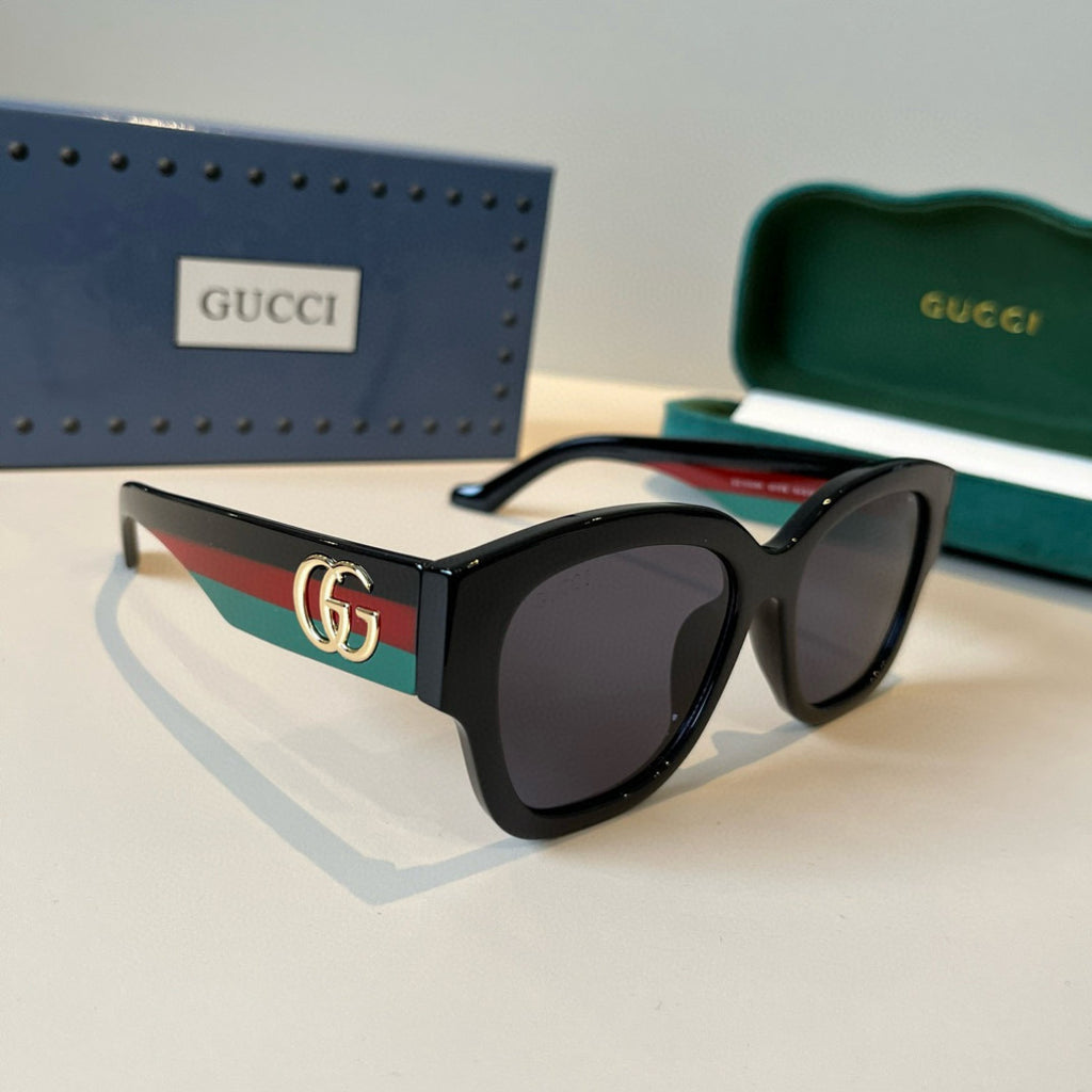 Gucci Oversized Black Lens Sunglasses for Men & Women - 448856
