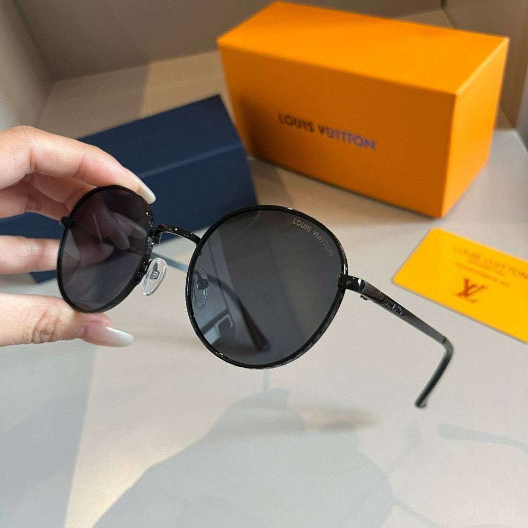 Louis Vuitton Metal Fashion Silver Lens Sunglasses for Men & Women - detail image 6
