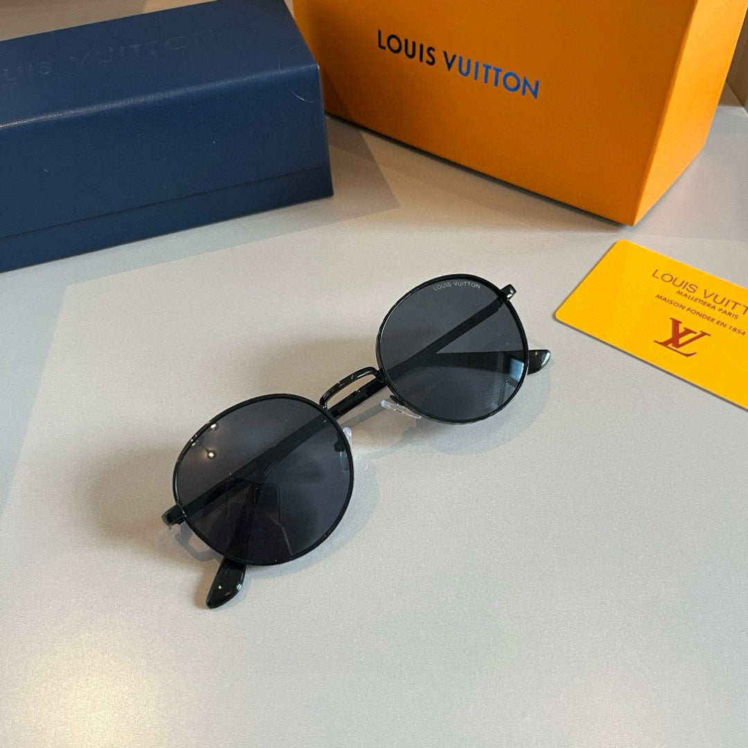 Louis Vuitton Metal Fashion Silver Lens Sunglasses for Men & Women - detail image 2