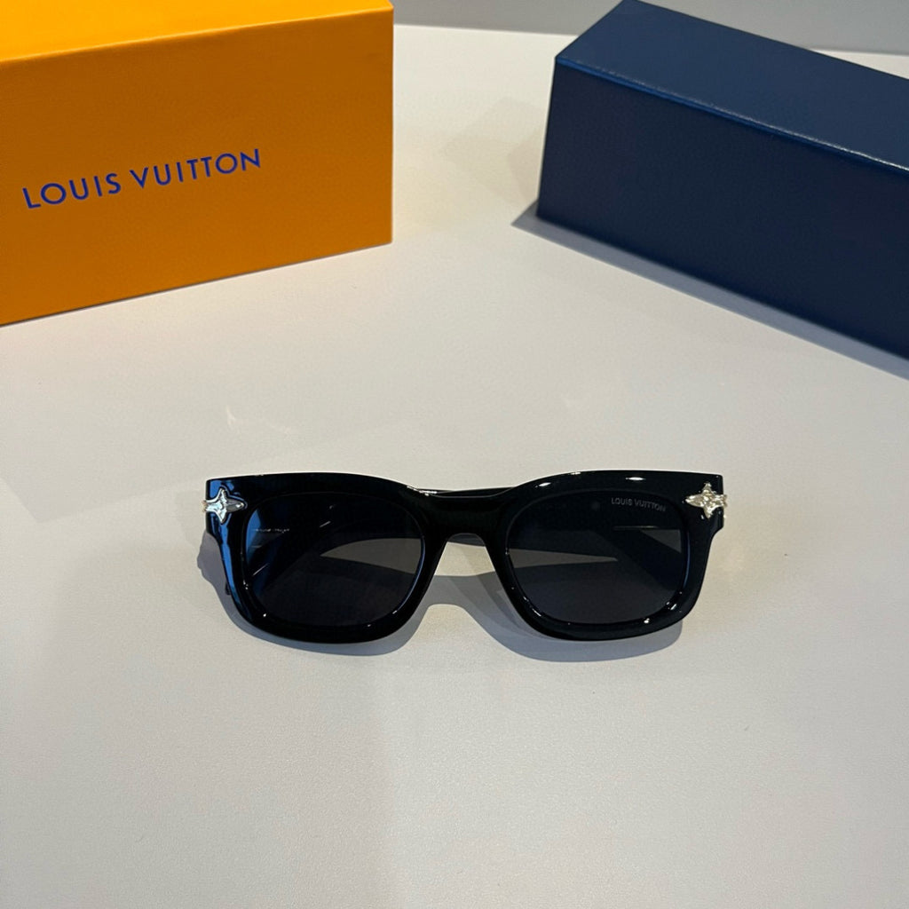 Louis Vuitton Fashion Black Lens Sunglasses for Men & Women - 431148 - detail image 7