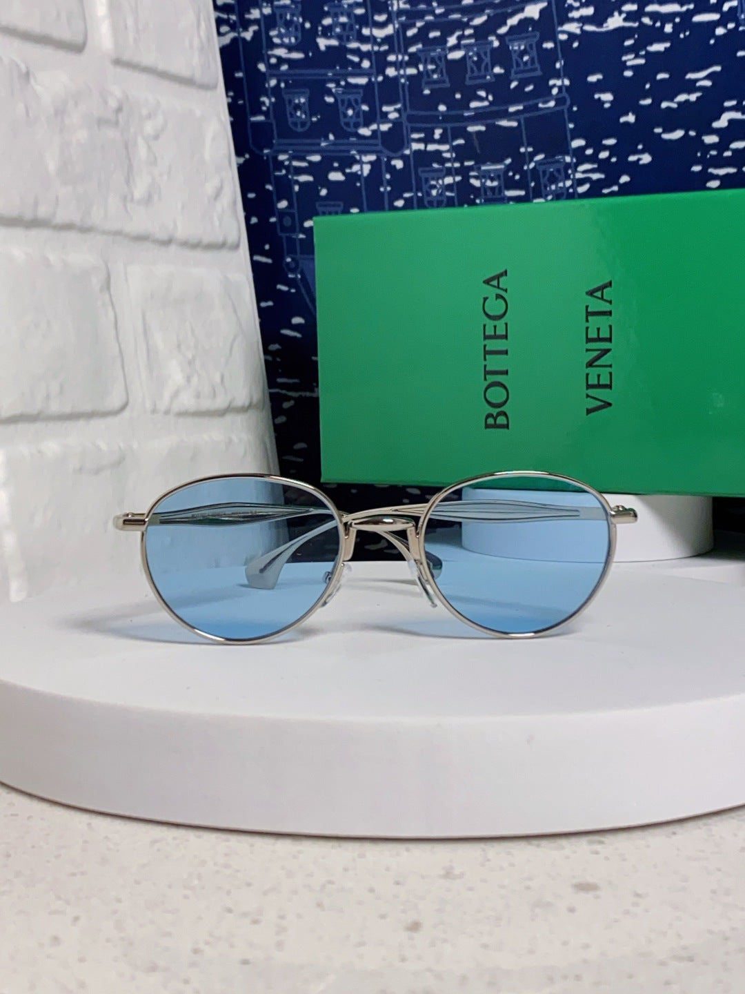 Bottega Veneta BV1396 Metal Oval Blue Lens Sunglasses for Men & Women - 487971 - detail image 2