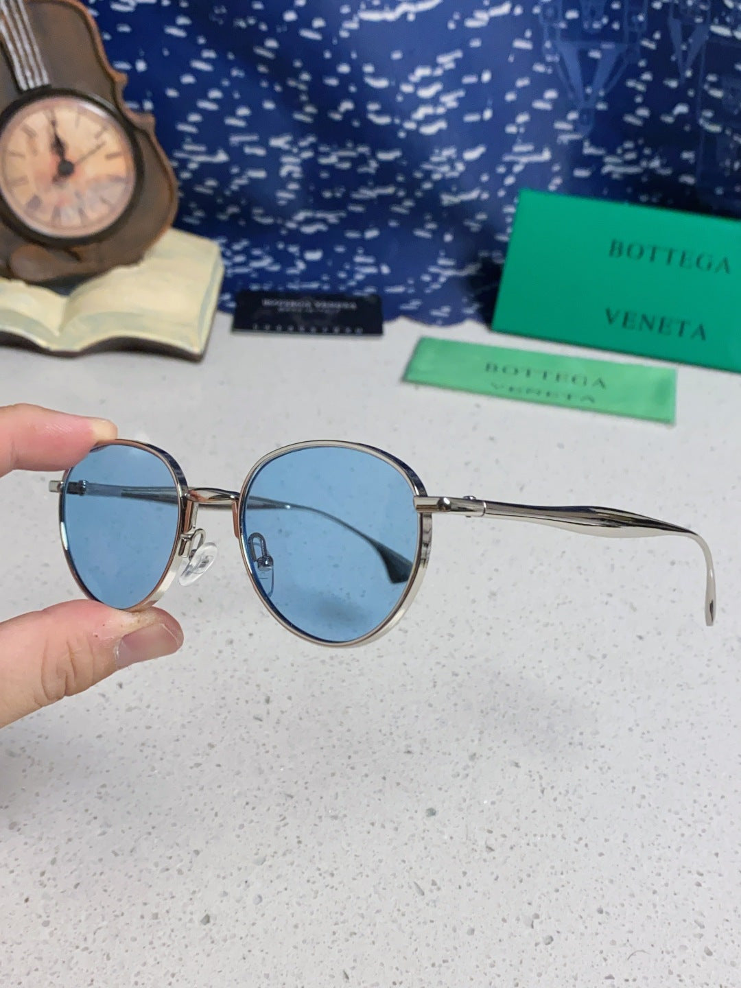Bottega Veneta BV1396 Metal Oval Blue Lens Sunglasses for Men & Women - 487971 - detail image 6