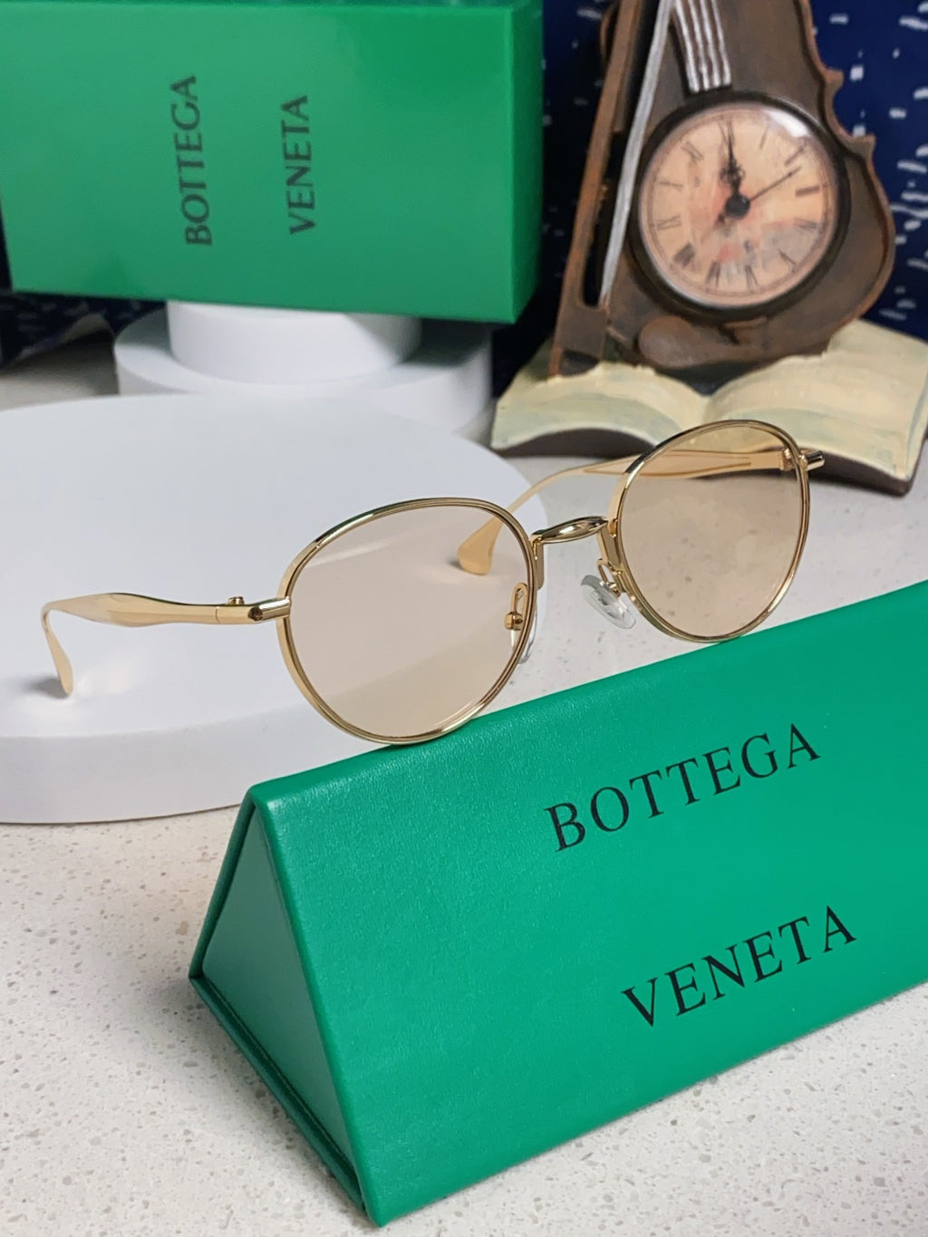 Bottega Veneta BV1396 Metal Oval Silver Lens Sunglasses for Men & Women - detail image 9