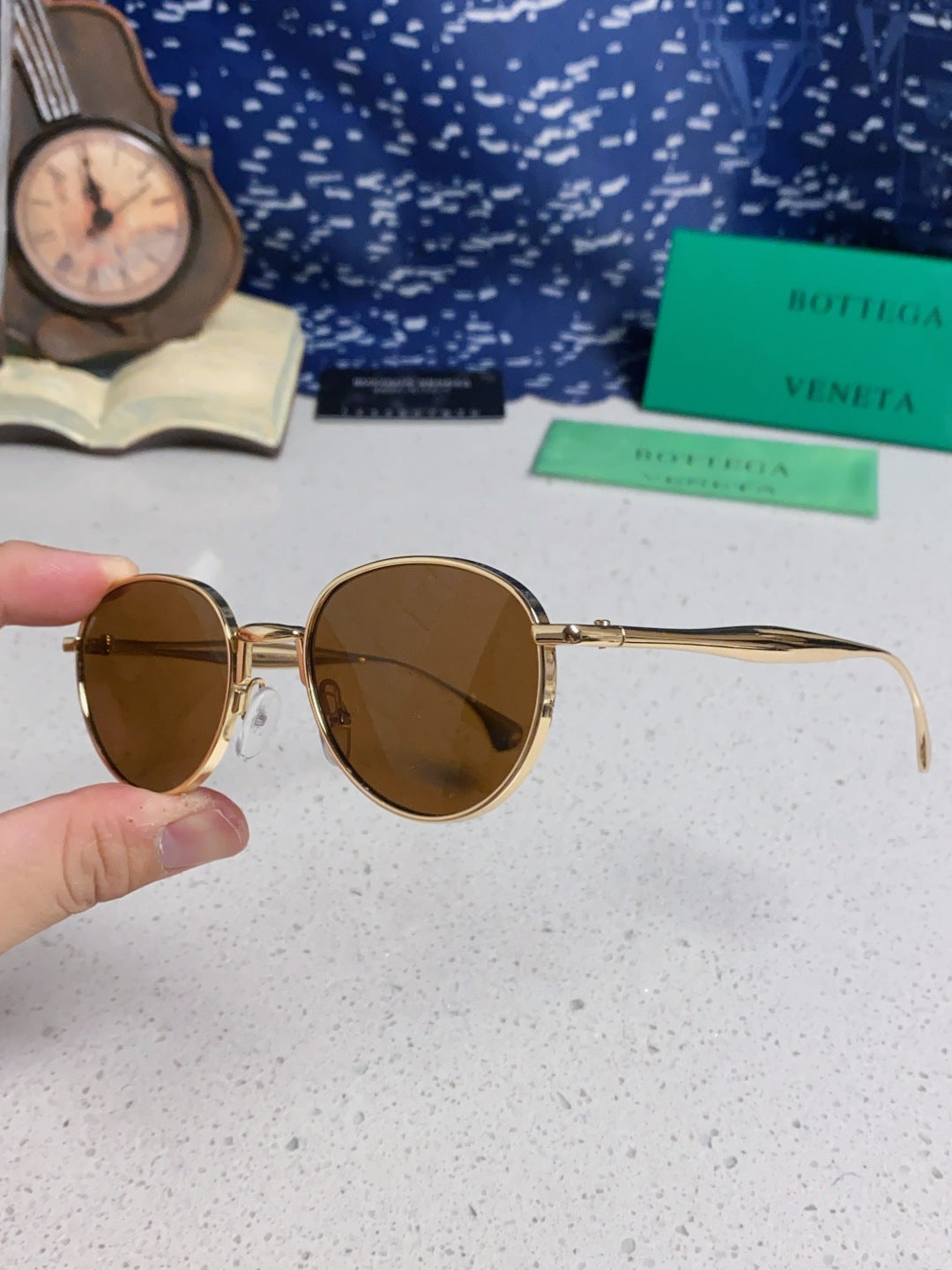 Bottega Veneta BV1396 Metal Oval Brown Lens Sunglasses for Men & Women - detail image 5