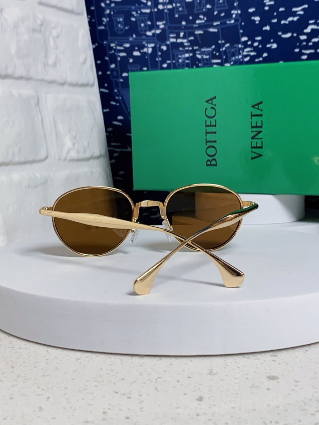 Bottega Veneta BV1396 Metal Oval Brown Lens Sunglasses for Men & Women - detail image 2