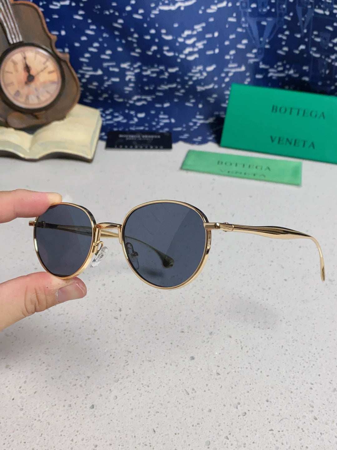 Bottega Veneta BV1396 Metal Oval Blue Lens Sunglasses for Men & Women - 487974 - detail image 6