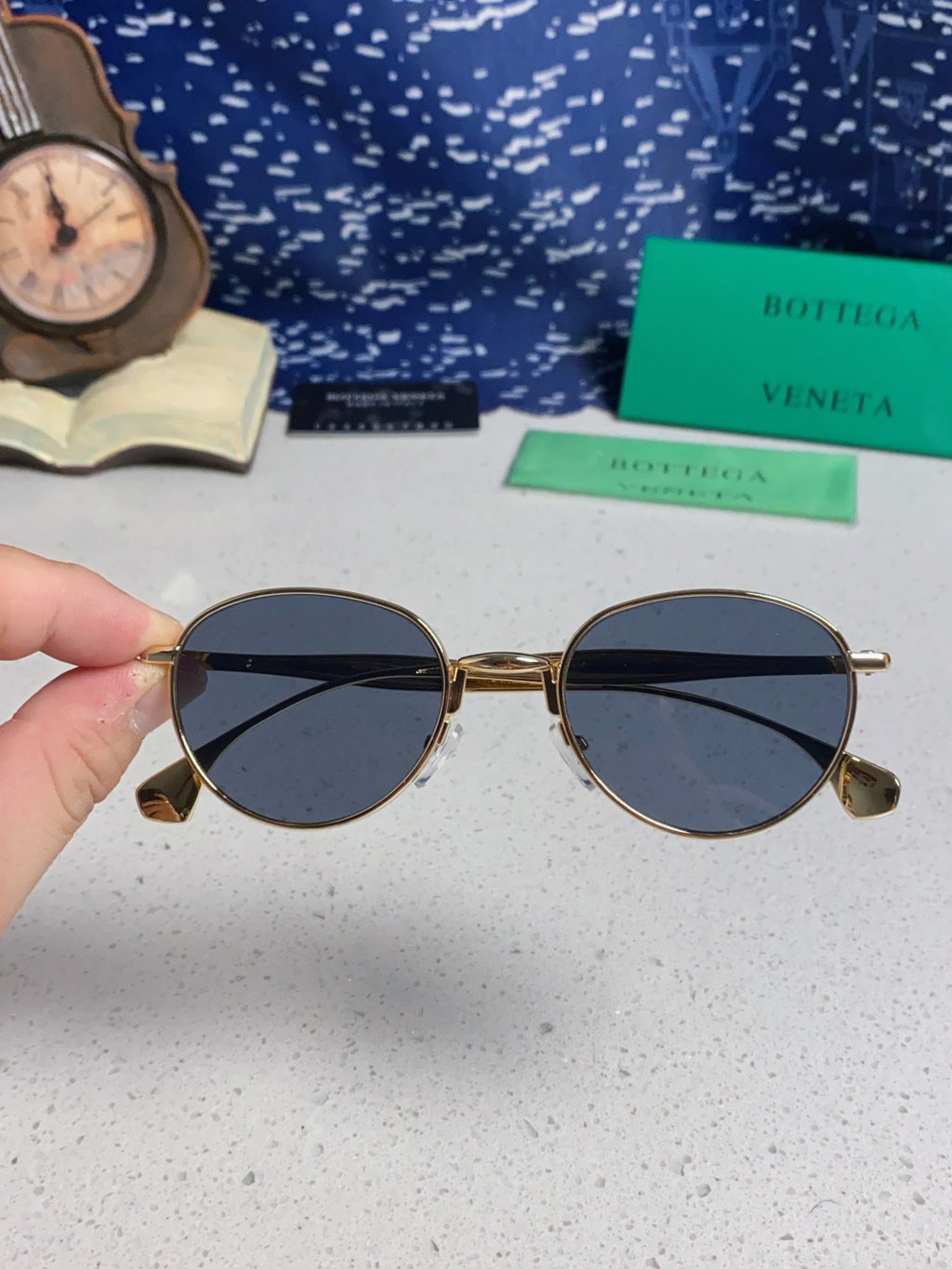 Bottega Veneta BV1396 Metal Oval Blue Lens Sunglasses for Men & Women - 487974 - detail image 4