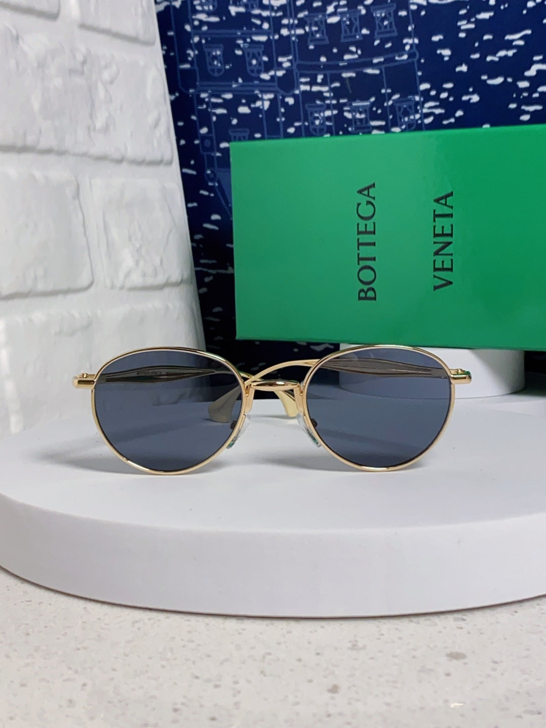 Bottega Veneta BV1396 Metal Oval Blue Lens Sunglasses for Men & Women - 487974 - detail image 2