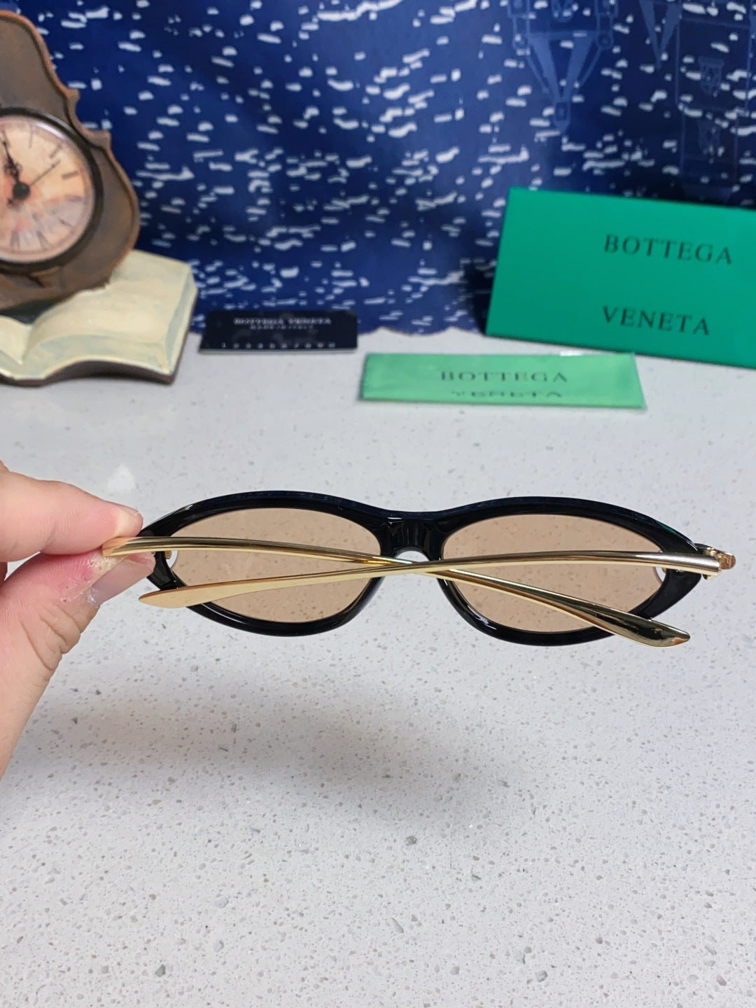 Bottega Veneta BV1390 Cat-Eye Gold Lens Sunglasses for Women - detail image 5